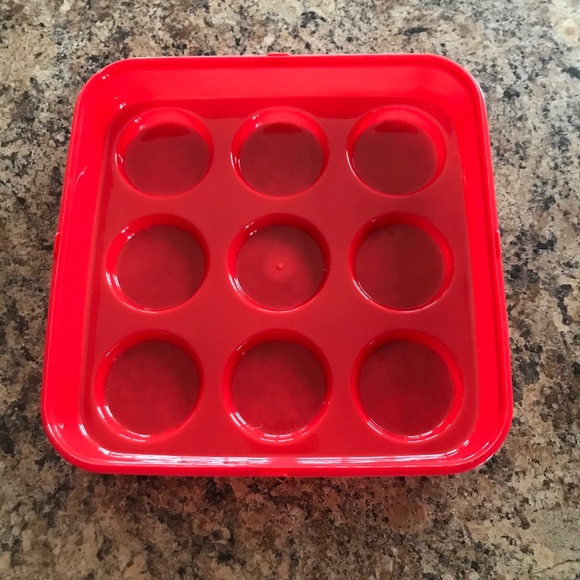 Surefresh Reusable Cupcake Container and Lid Red With Handle & Clear Top - Picture 2 of 4
